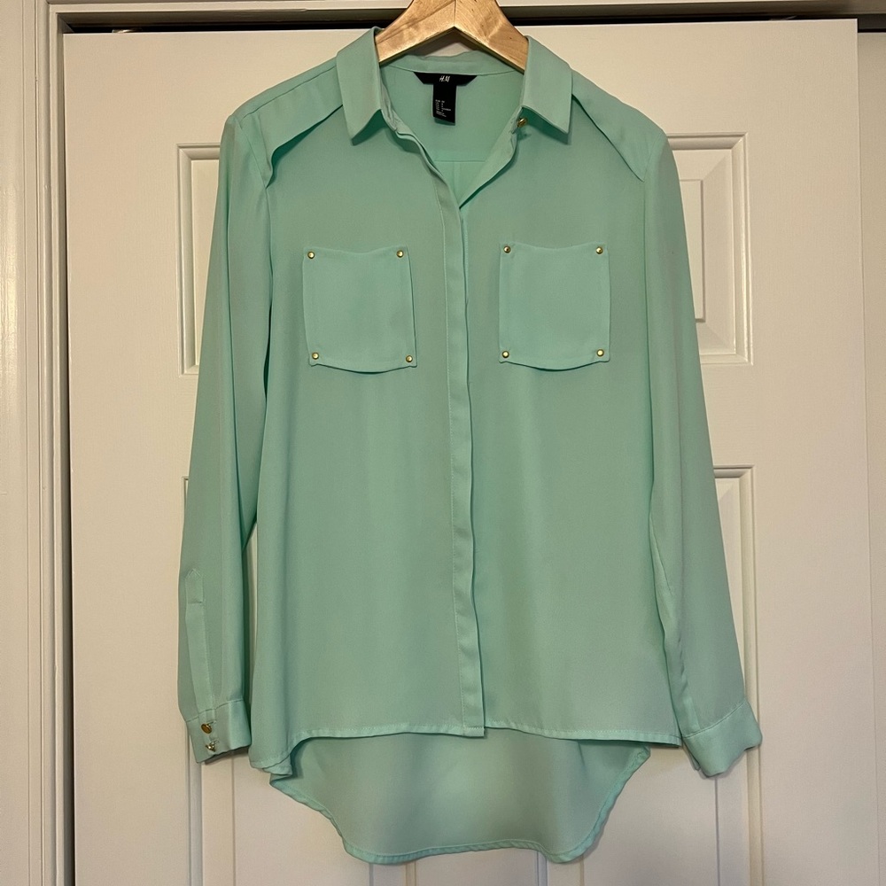 H&M Women's Button Down Blouse Mint Green Size 4